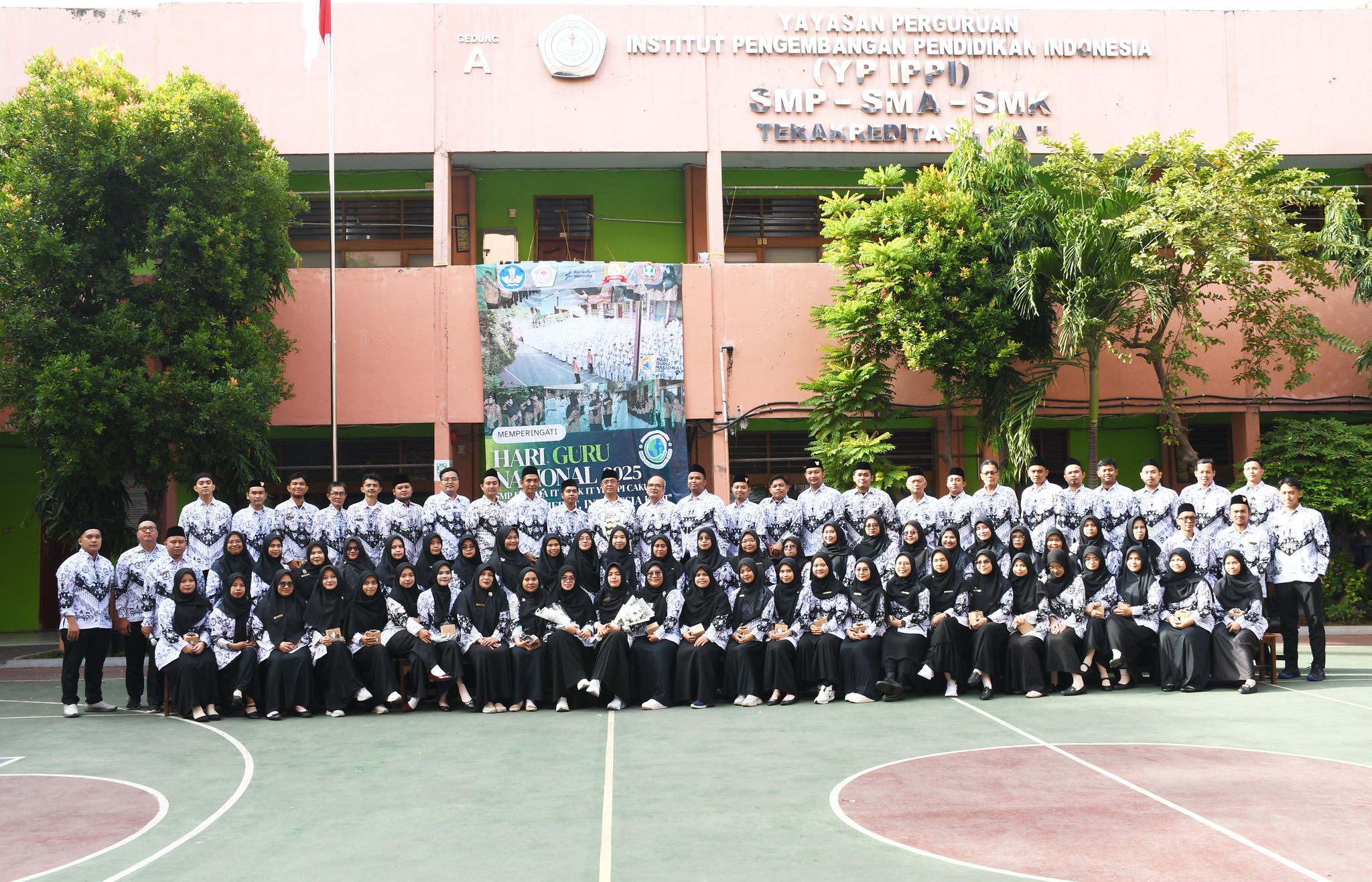 HARI GURU SMP IT - SMA IT - SMK IT YP IPPI CAKUNG